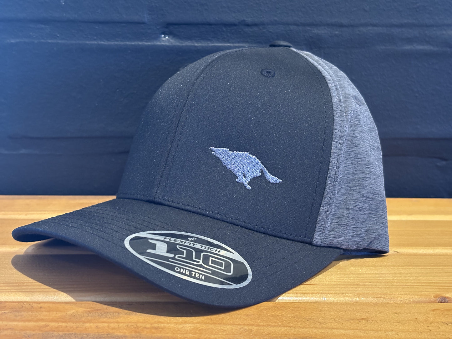 Trailwolf Cap Dark Heather Grey Black Hybrid Adj 110 Fit