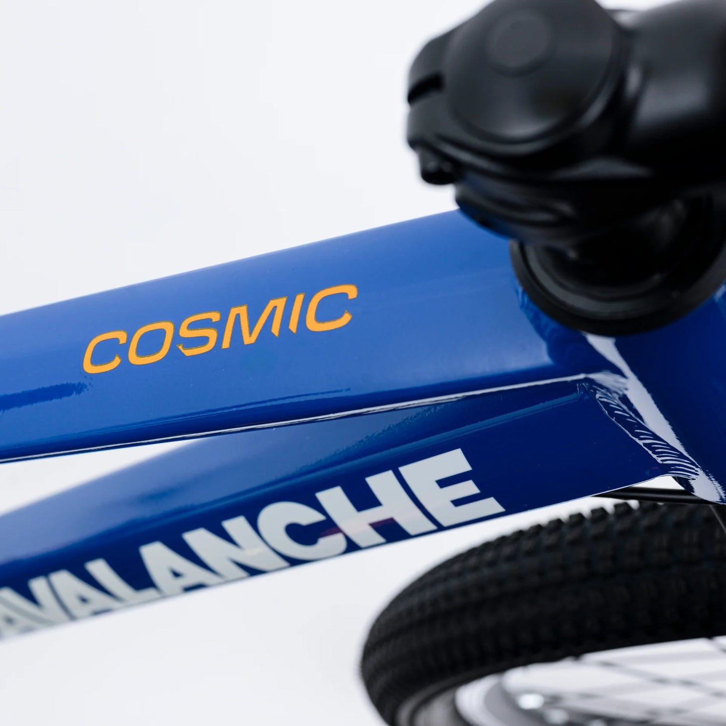 Avalanche Cosmic 24" Bike