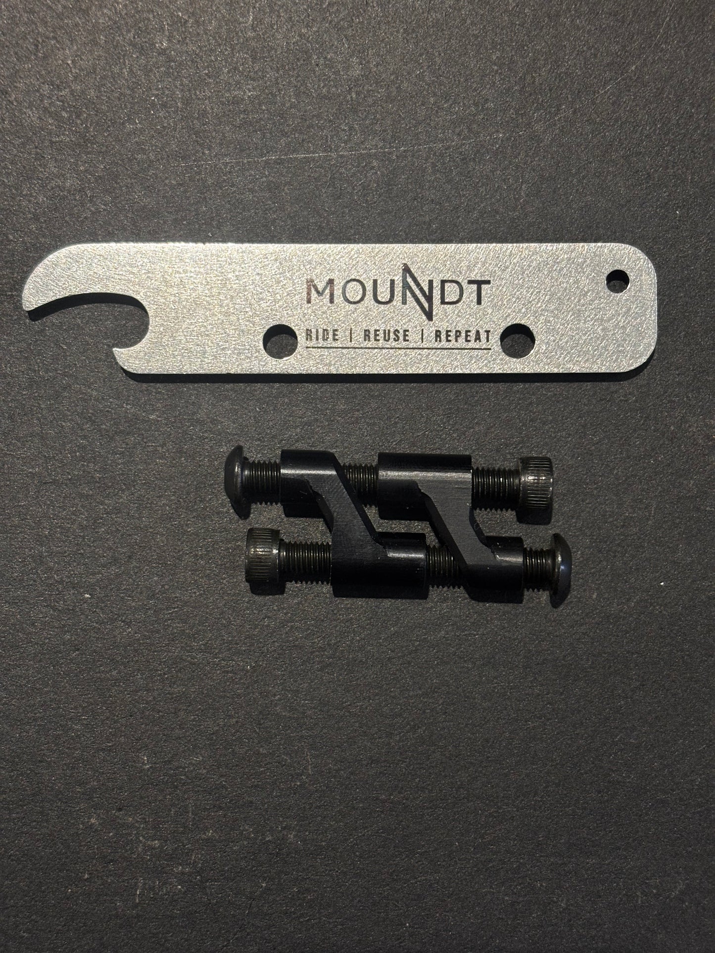 Moundt Bracket