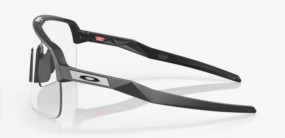 Oakley Sutro Lite Matt Carbon - Clear Photochromic - 94634539