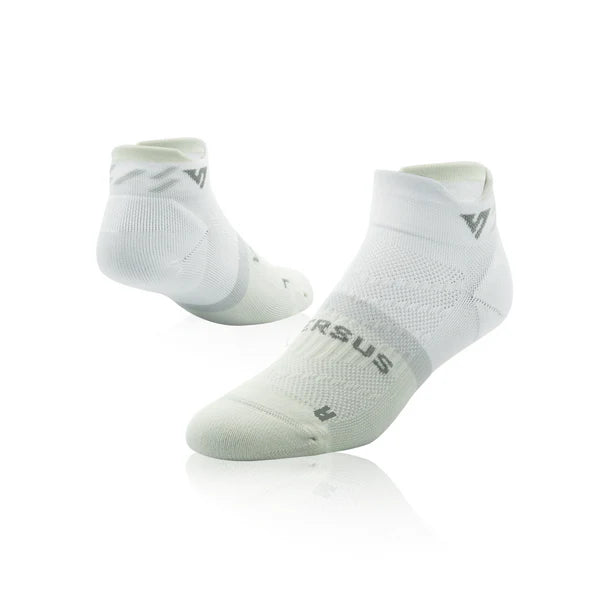 Versus White Glacier Running Ankle Socks